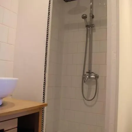 Apartment Ideal Voyageurs & Travailleurs Cherchant Du Calme